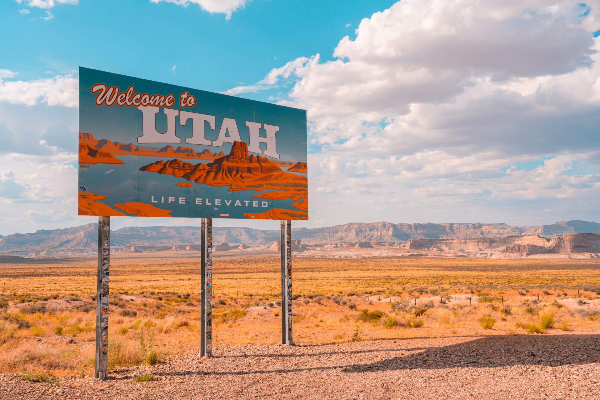 Welcome to Utah — Life Elevated highway sign in Southern Utah desert