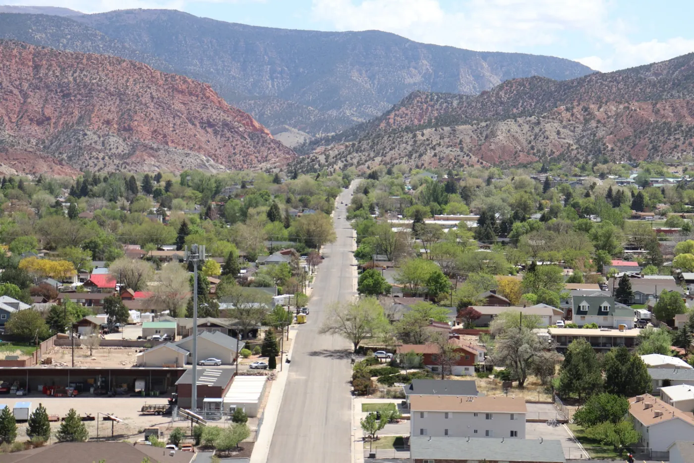 Cedar City neighborhood with the Markagunt Plateau in the background — the 5,800-foot elevation behind Iron County car insurance rates