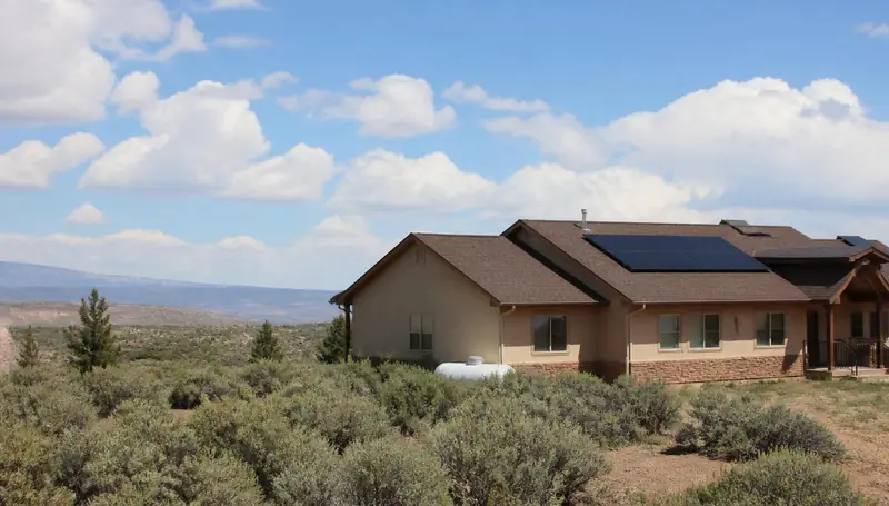 Solar-panelled rural home on acreage in Dammeron Valley, Utah — health insurance and ACA Marketplace enrollment for Dammeron Valley, Utah 84783 households